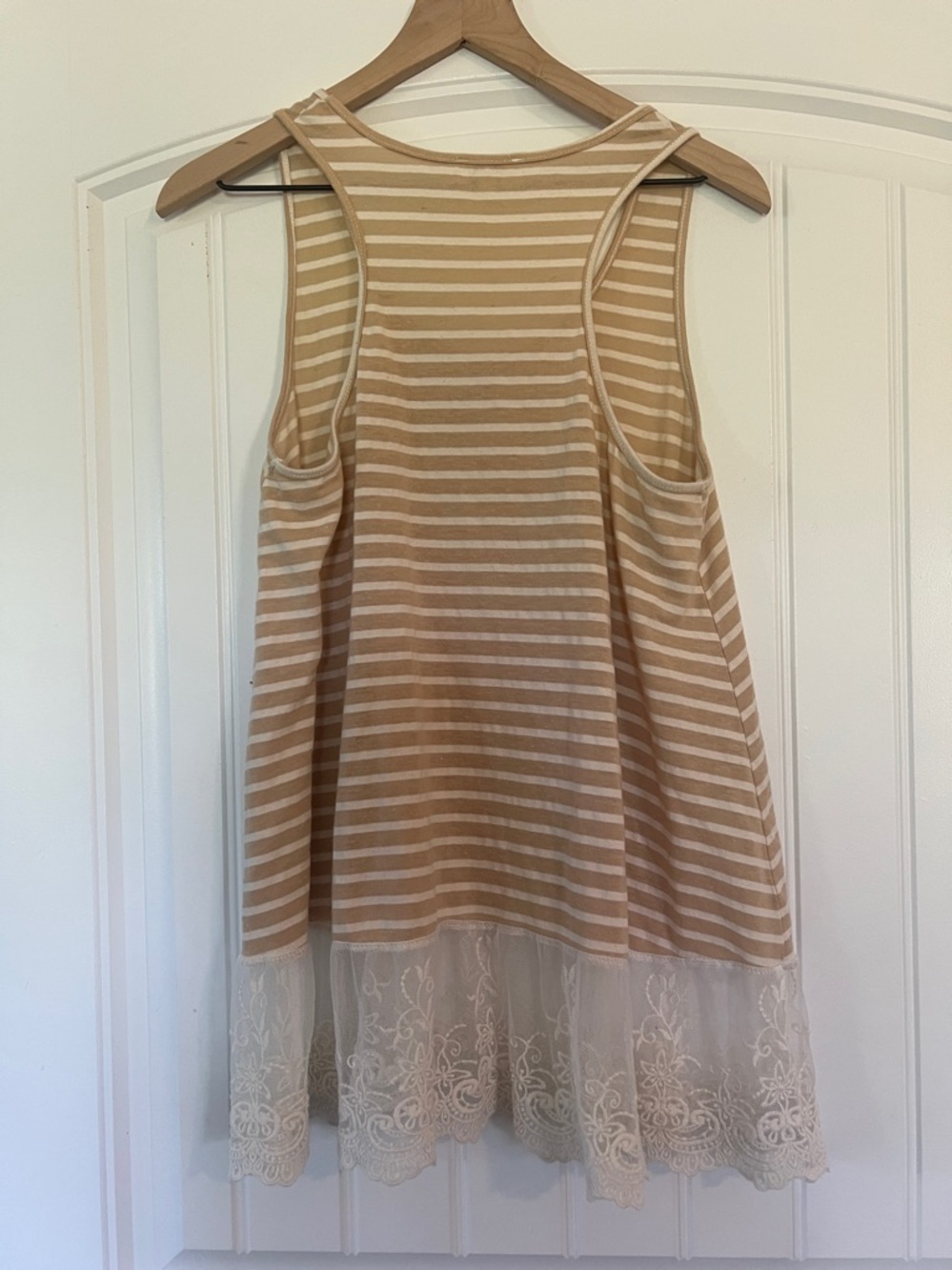 Umgee Flowy Ruffle Tunic Tank Top Large - Picture 2 of 4